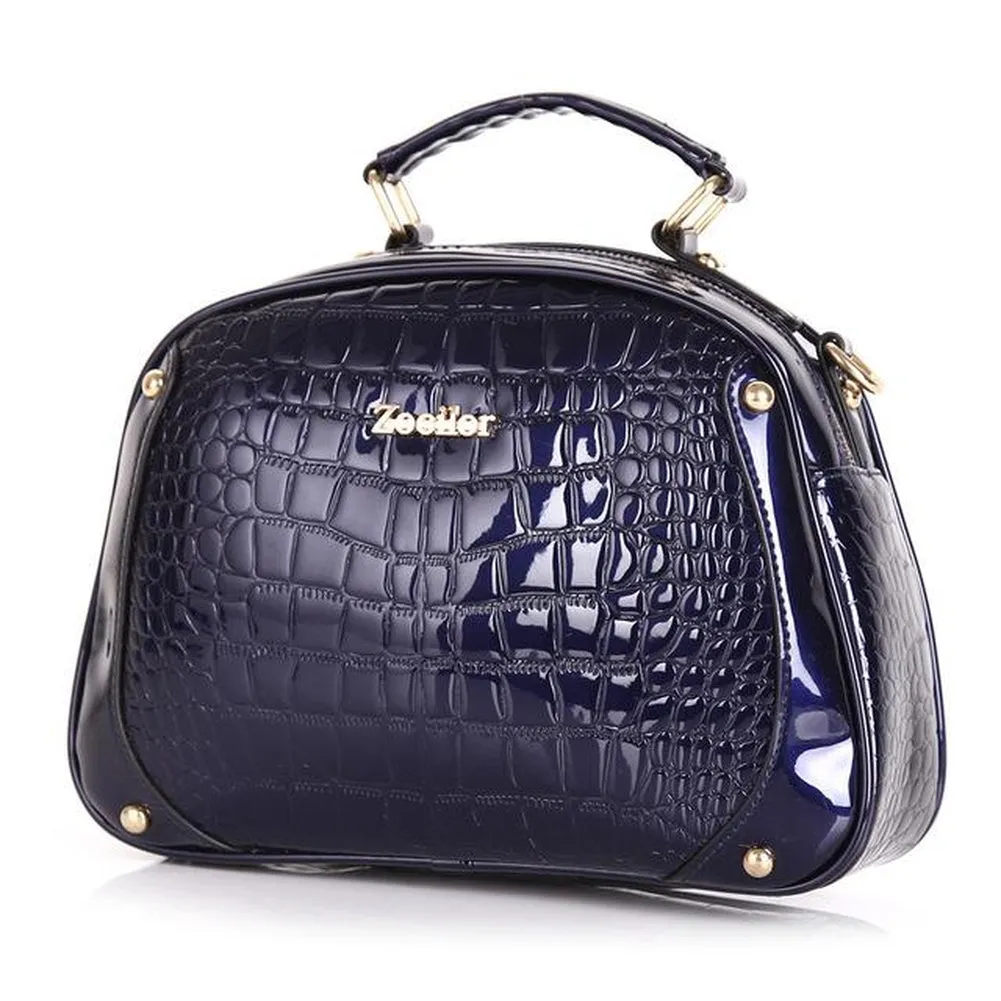 <bold>Messenger  / Crossbody Bag  <br>Vegan-Leather