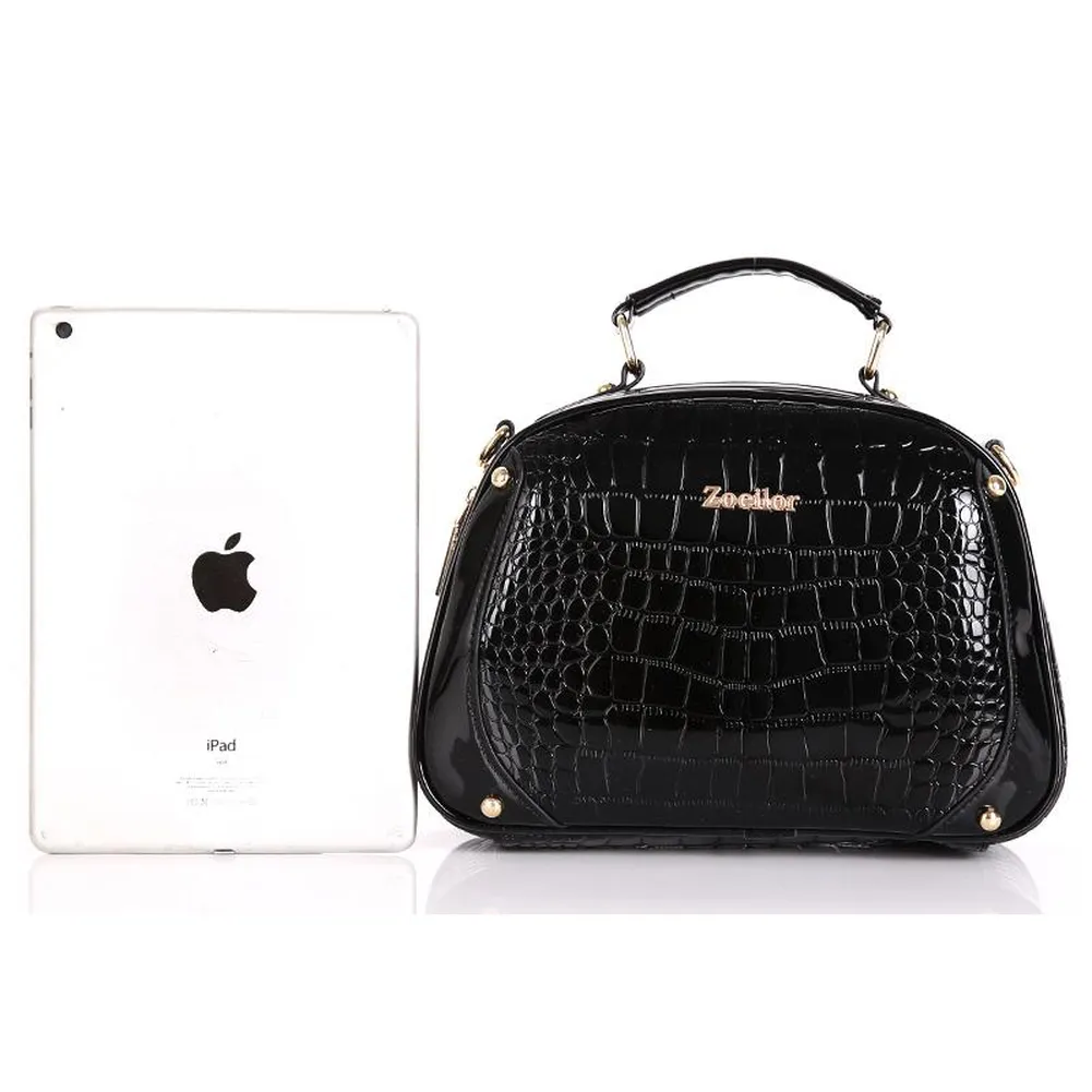 <bold>Messenger  / Crossbody Bag  <br>Vegan-Leather
