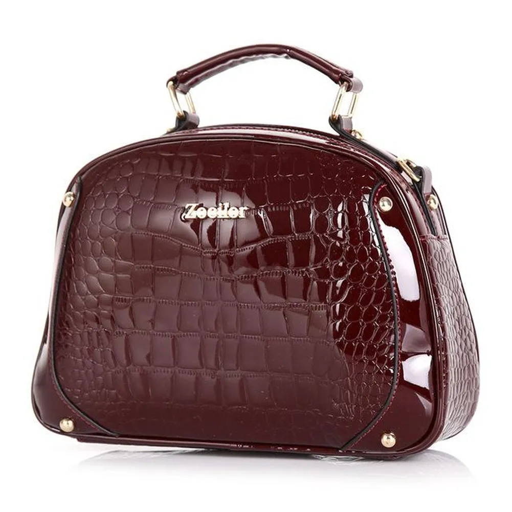 <bold>Messenger  / Crossbody Bag  <br>Vegan-Leather