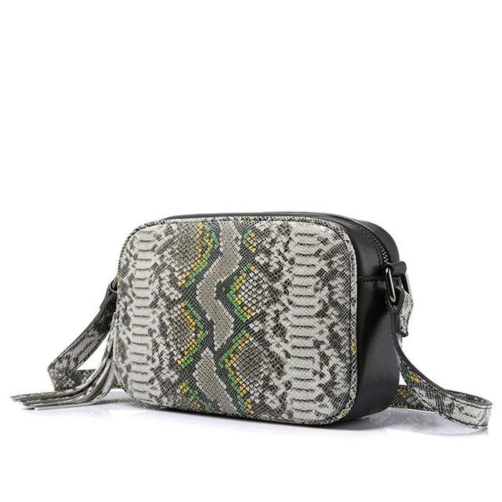 <bold>Shell  / Crossbody Bag <br>Genuine-Leather