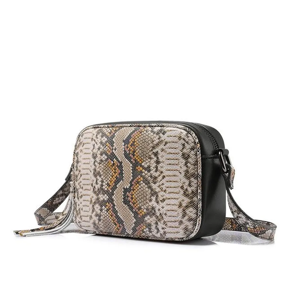 <bold>Shell  / Crossbody Bag <br>Genuine-Leather