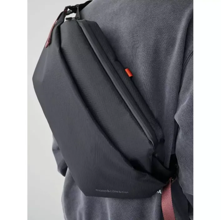 MAAP x Cote & Ciel Isarau Messenger Black Bag