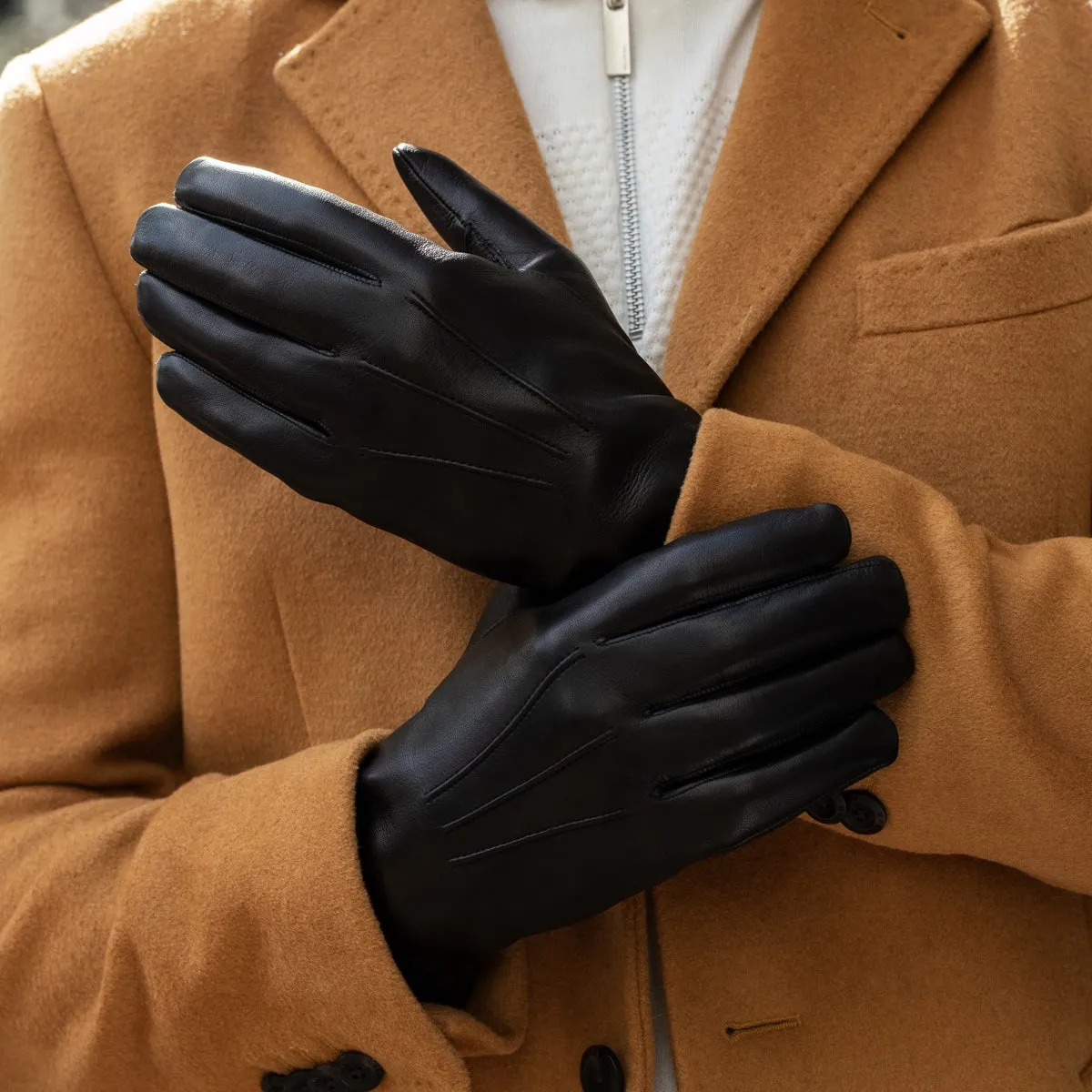 Marco (black) - Italian lambskin leather gloves with brown rabbit fur lining