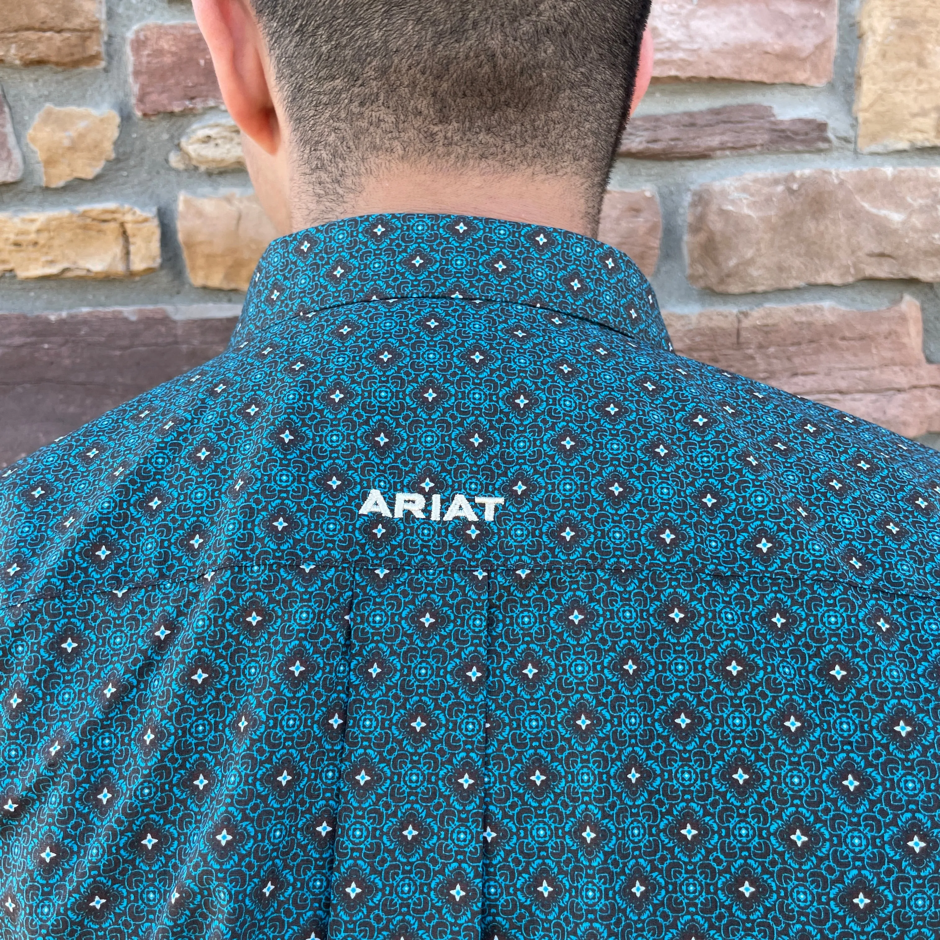 Men’s Ariat Bitter Chocolate Broderick Classic Fit Shirt