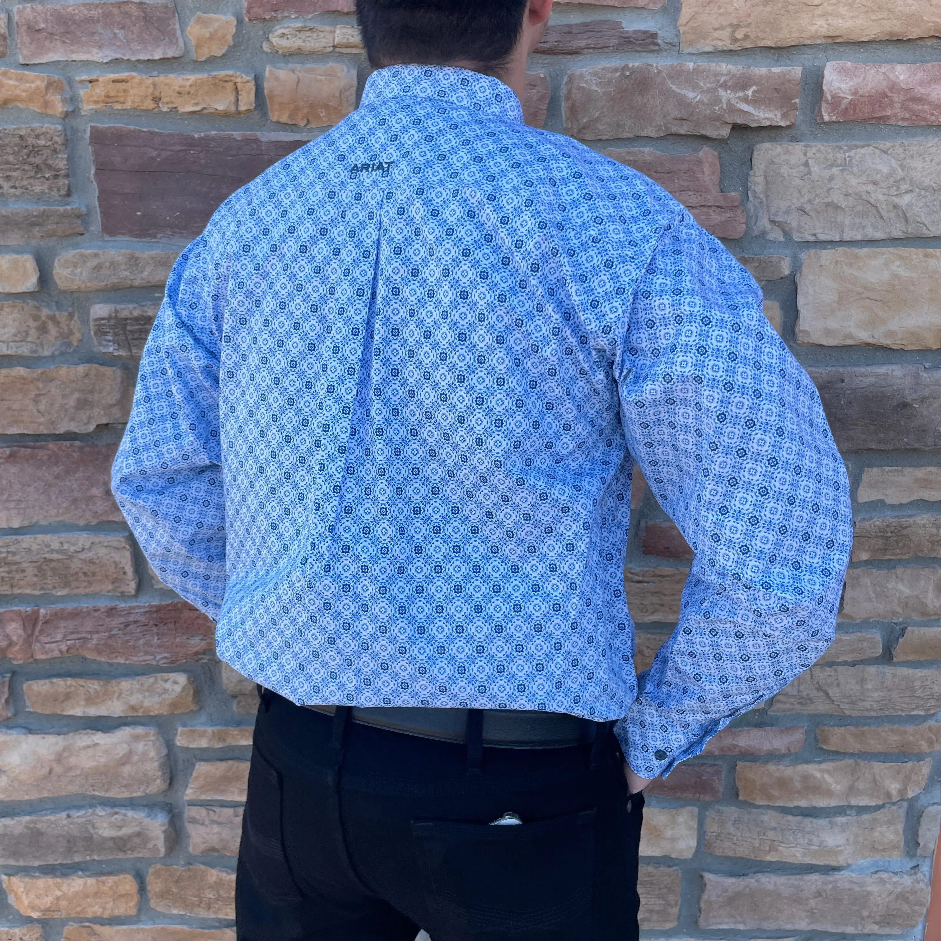 Men’s Ariat White Galt Classic Fit Shirt
