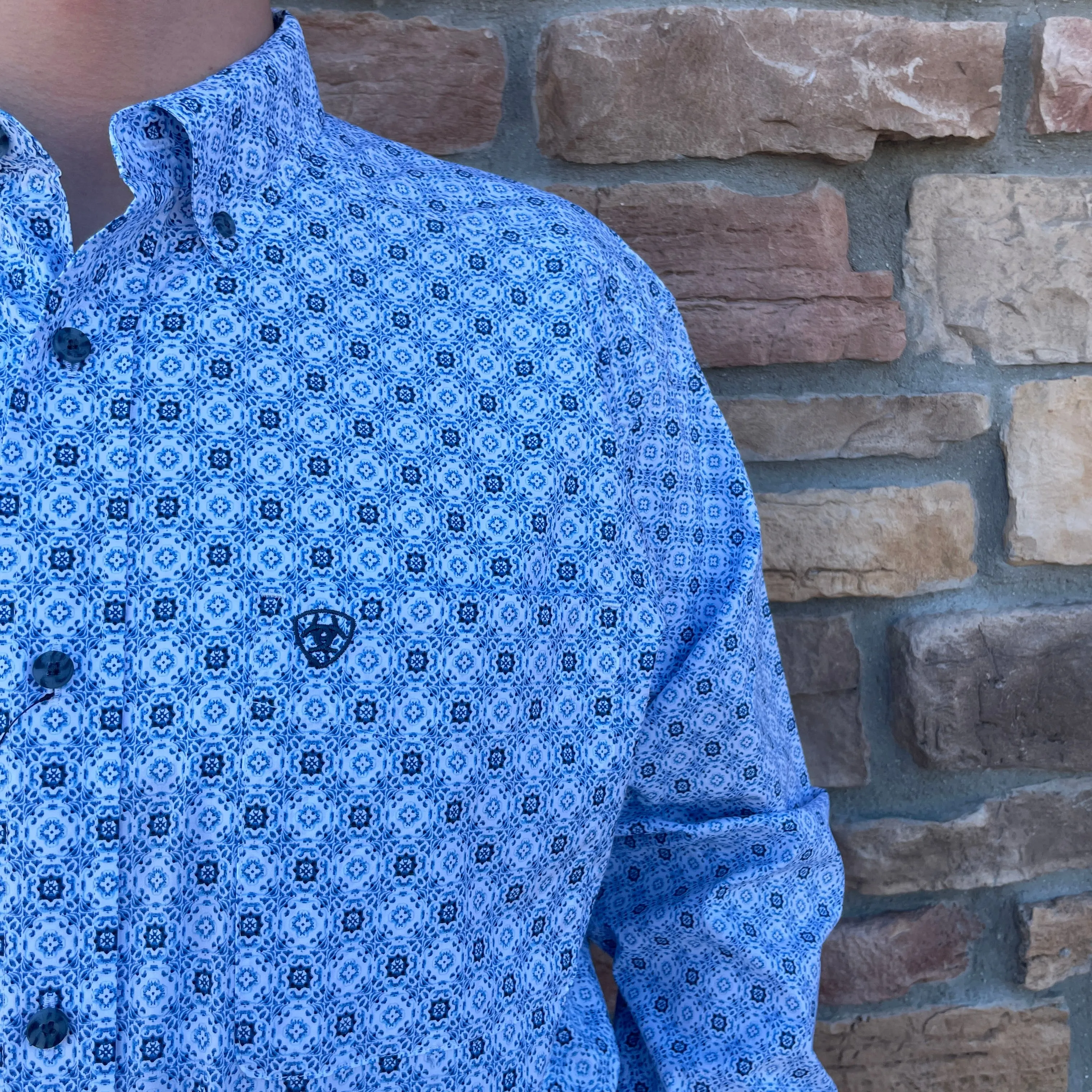 Men’s Ariat White Galt Classic Fit Shirt