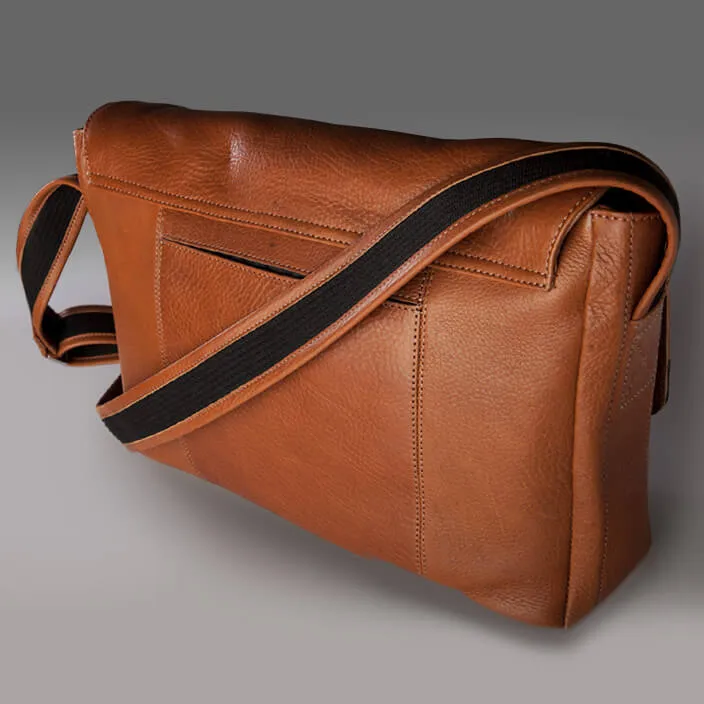 Messenger Leather Bag for MacBook 15” & 16”