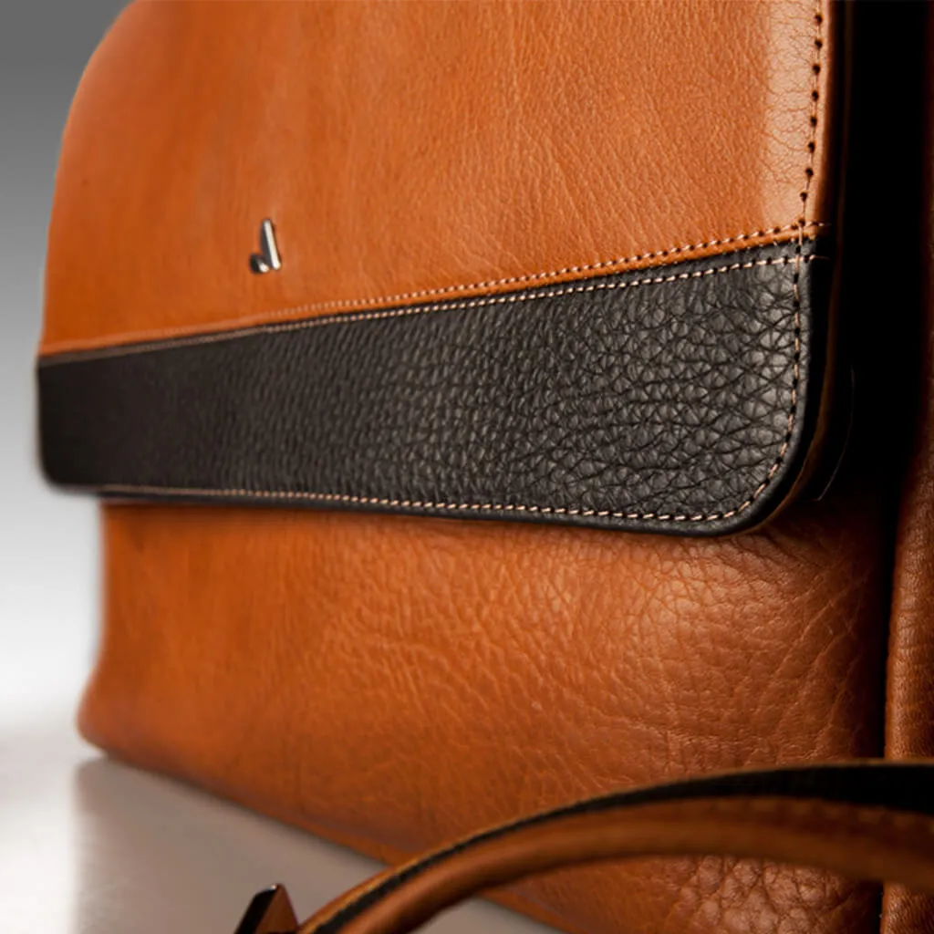 Messenger Leather Bag for MacBook 15” & 16”