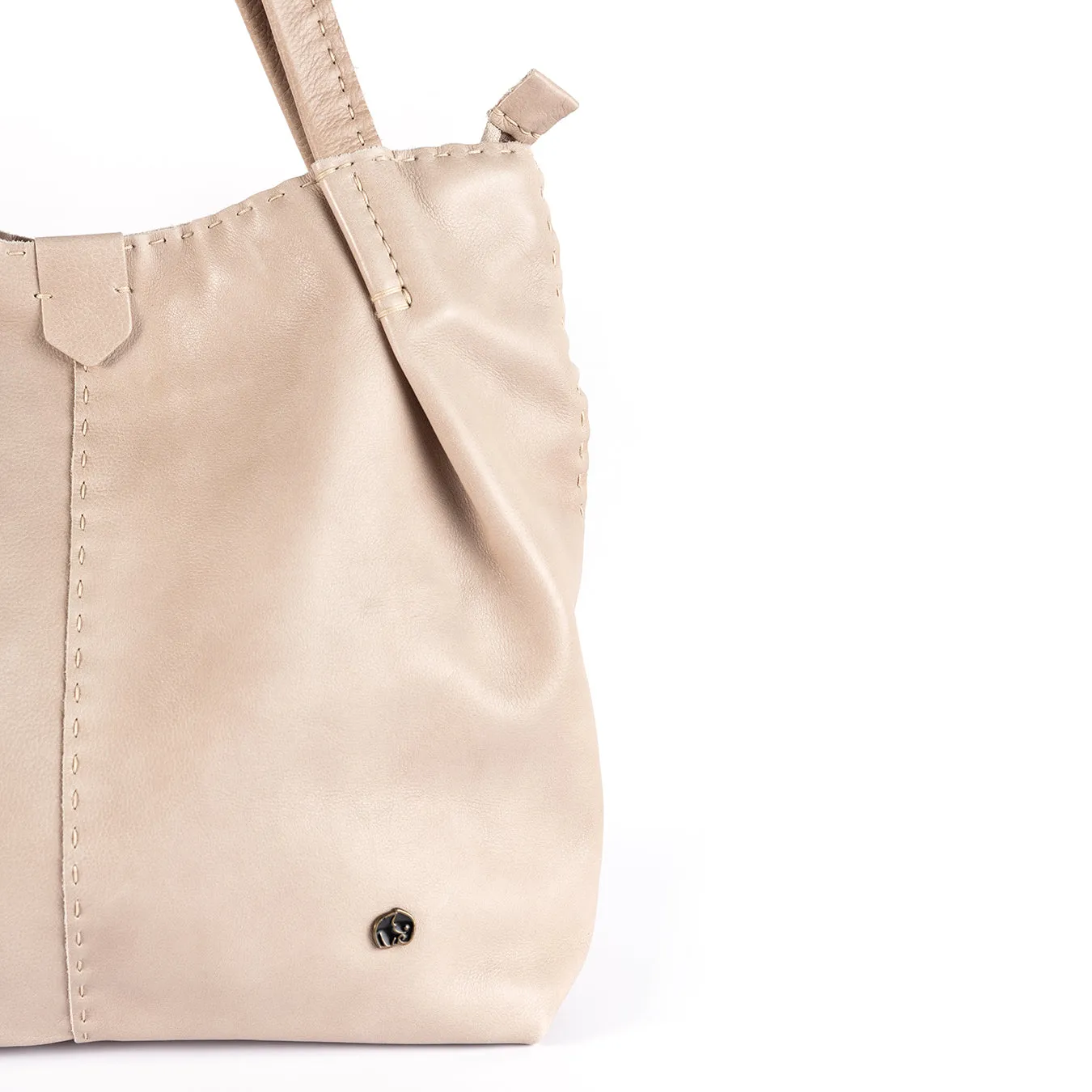Novuka : Ladies Leather Handbag in Gravel Vintage