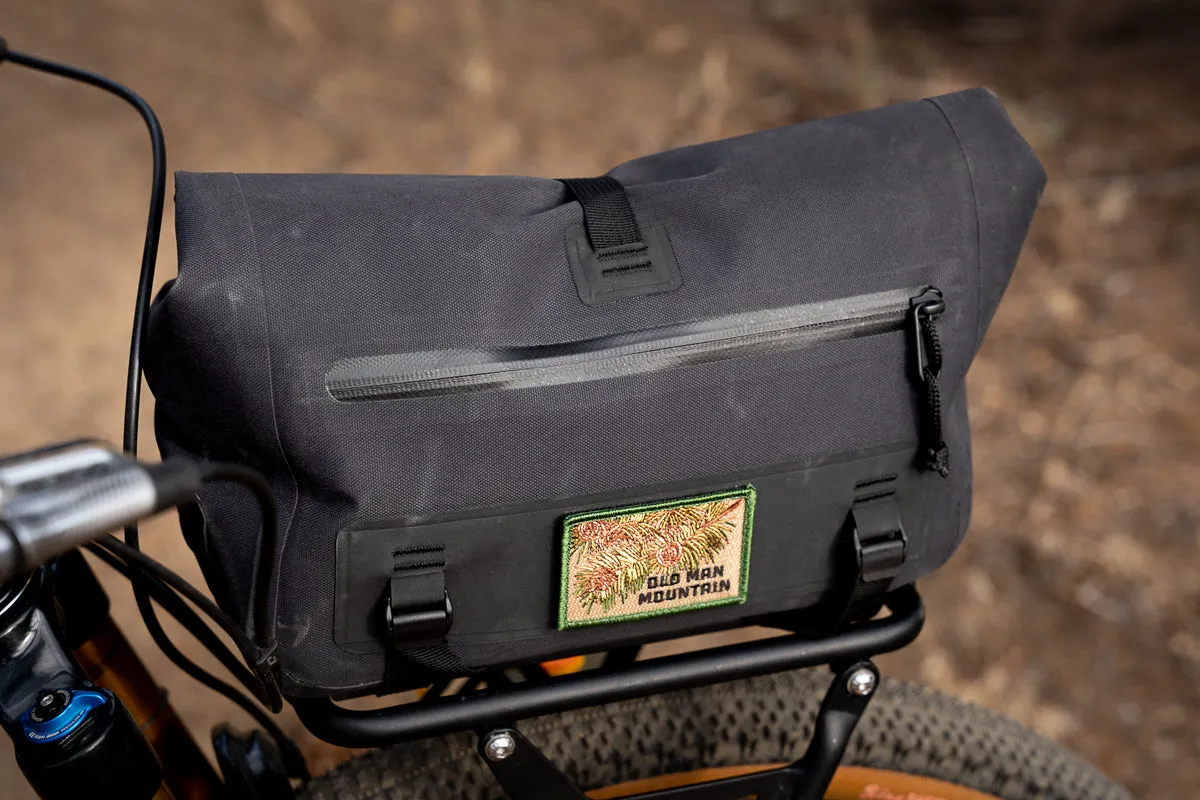 Old Man Mountain - Juniper Trunk Bag