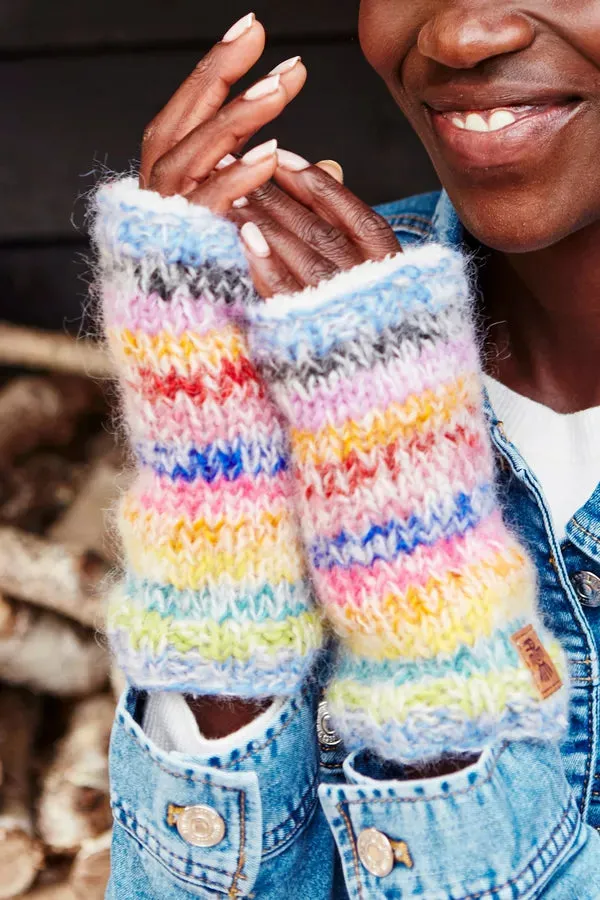 Pachamama Womens San Francisco Handwarmer - Multi