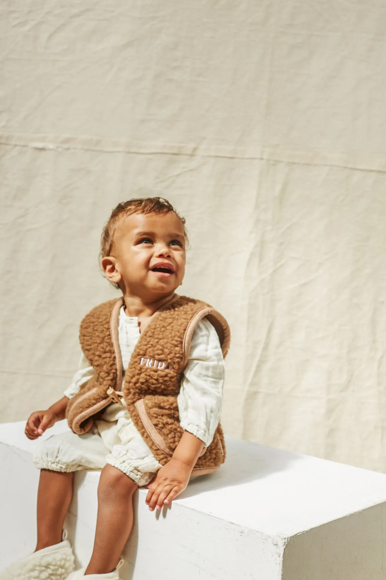 PEANUT MERINO SNUGGLEVEST