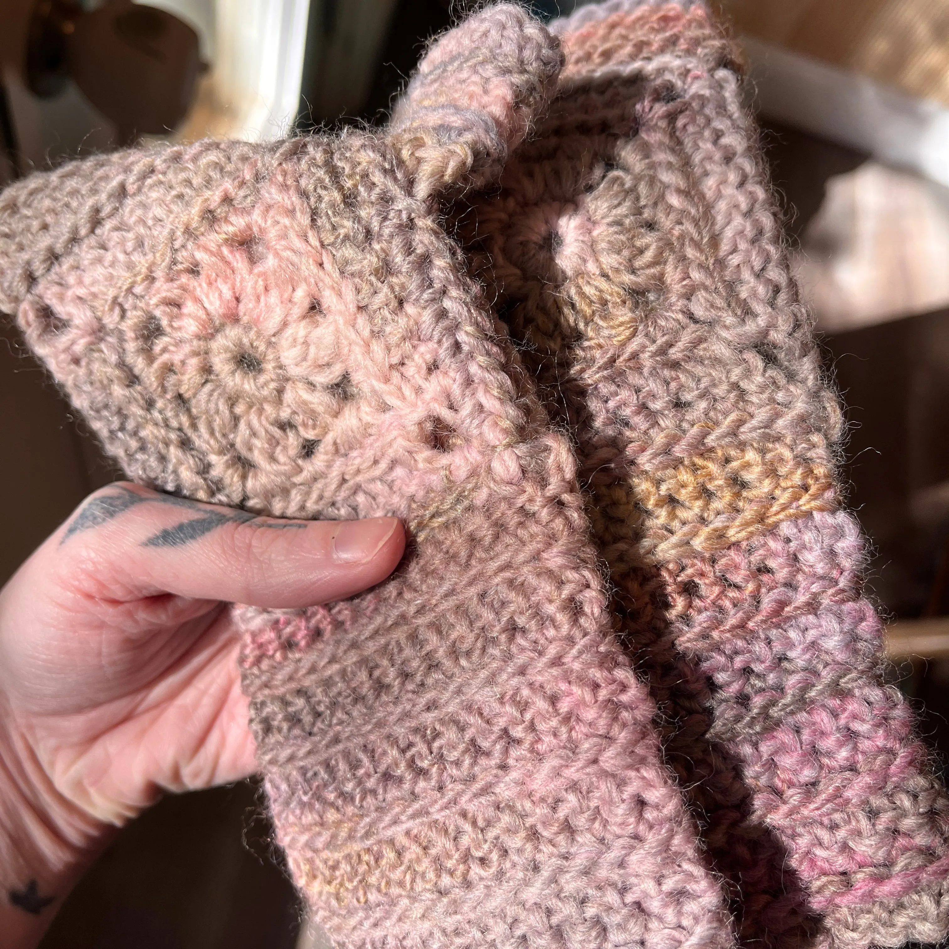 Radiant Flower Gloves