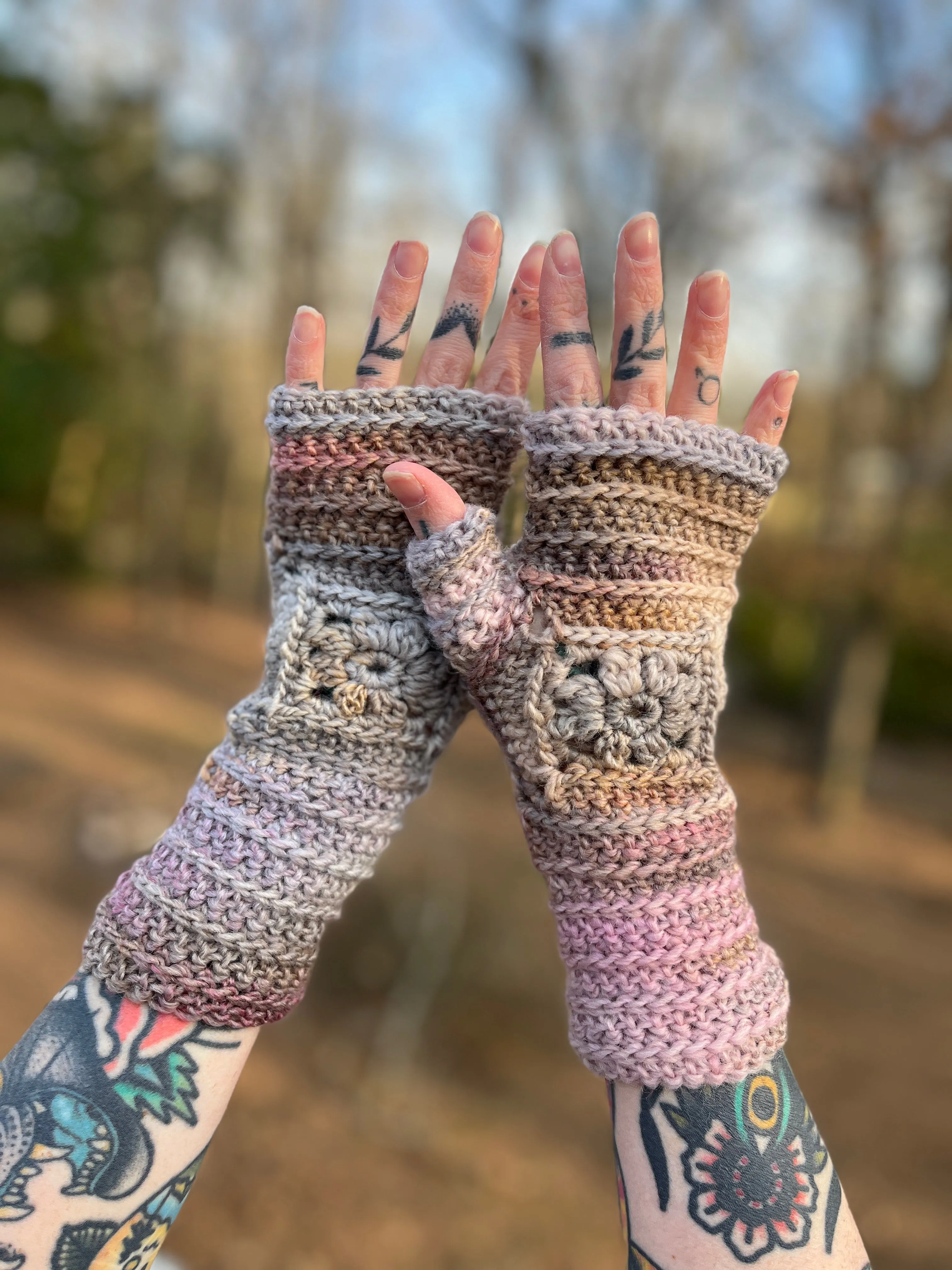 Radiant Flower Gloves