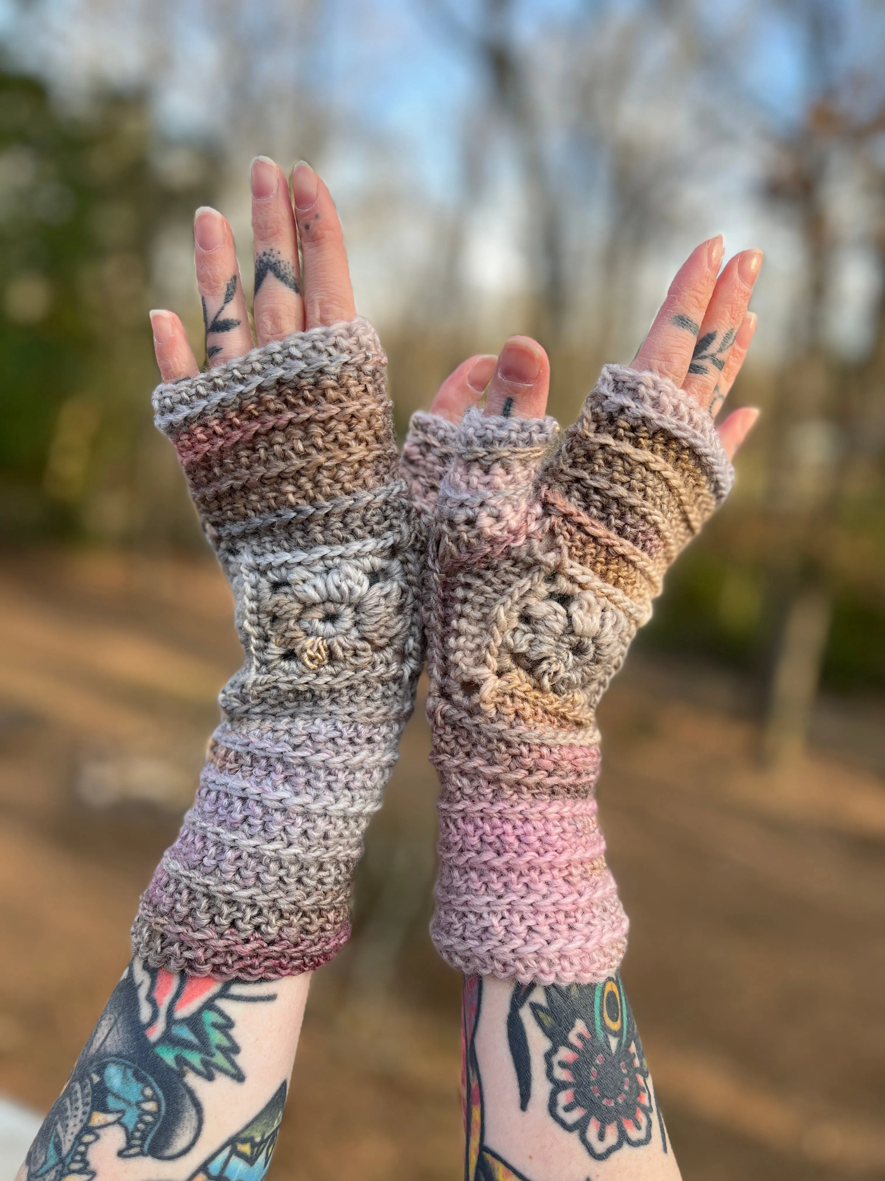 Radiant Flower Gloves