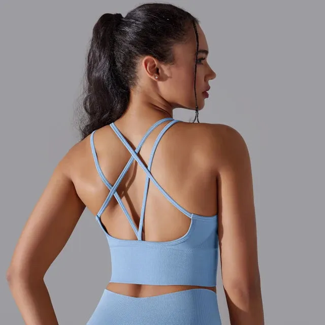 Seamless Push Up Sports Bra for Women - Cross Back Strappy Yoga Bra with Removable Pads, Brassiere for Sport Fitness Gym Crop Tops