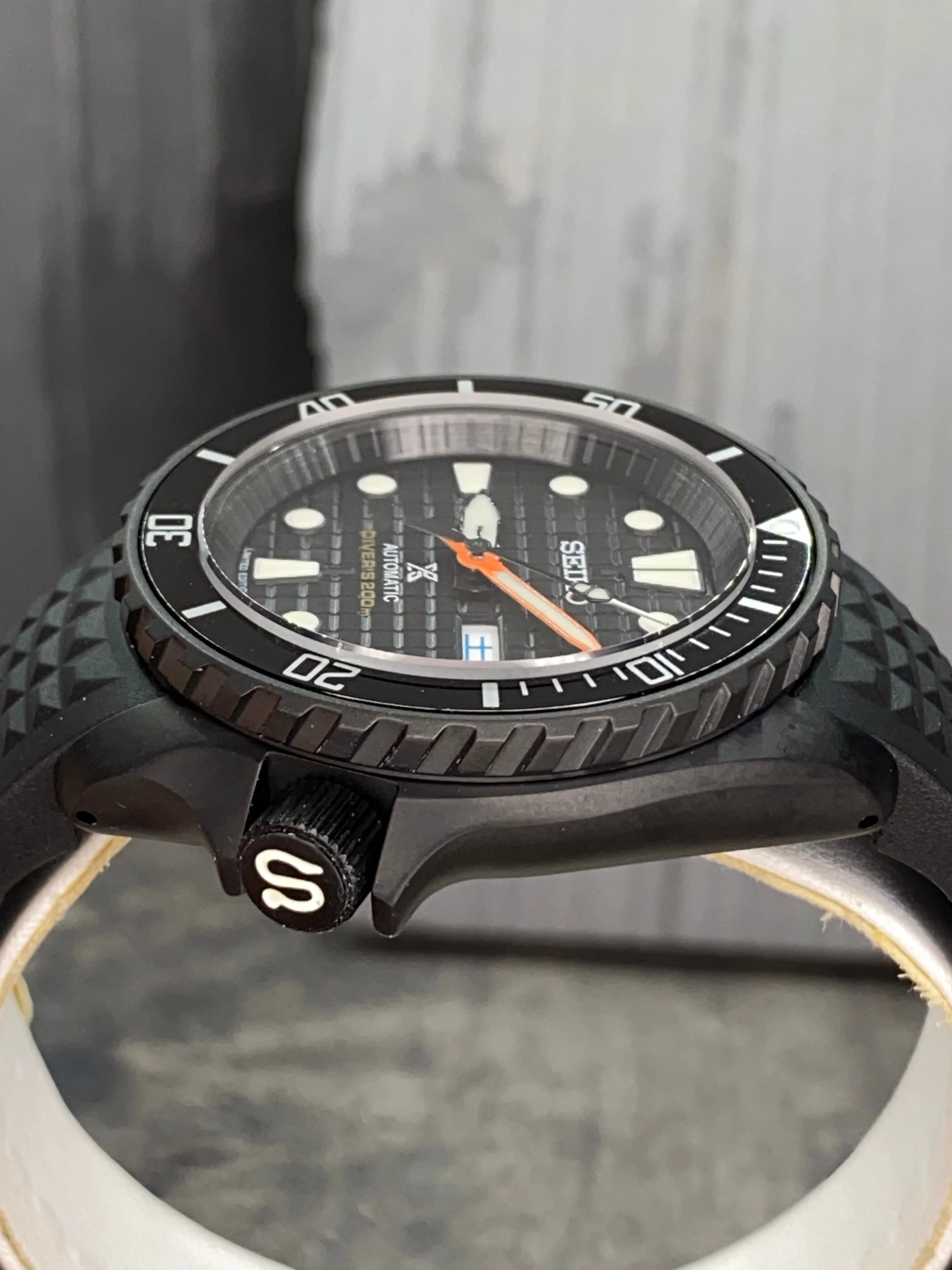 Seiko Covert Custom