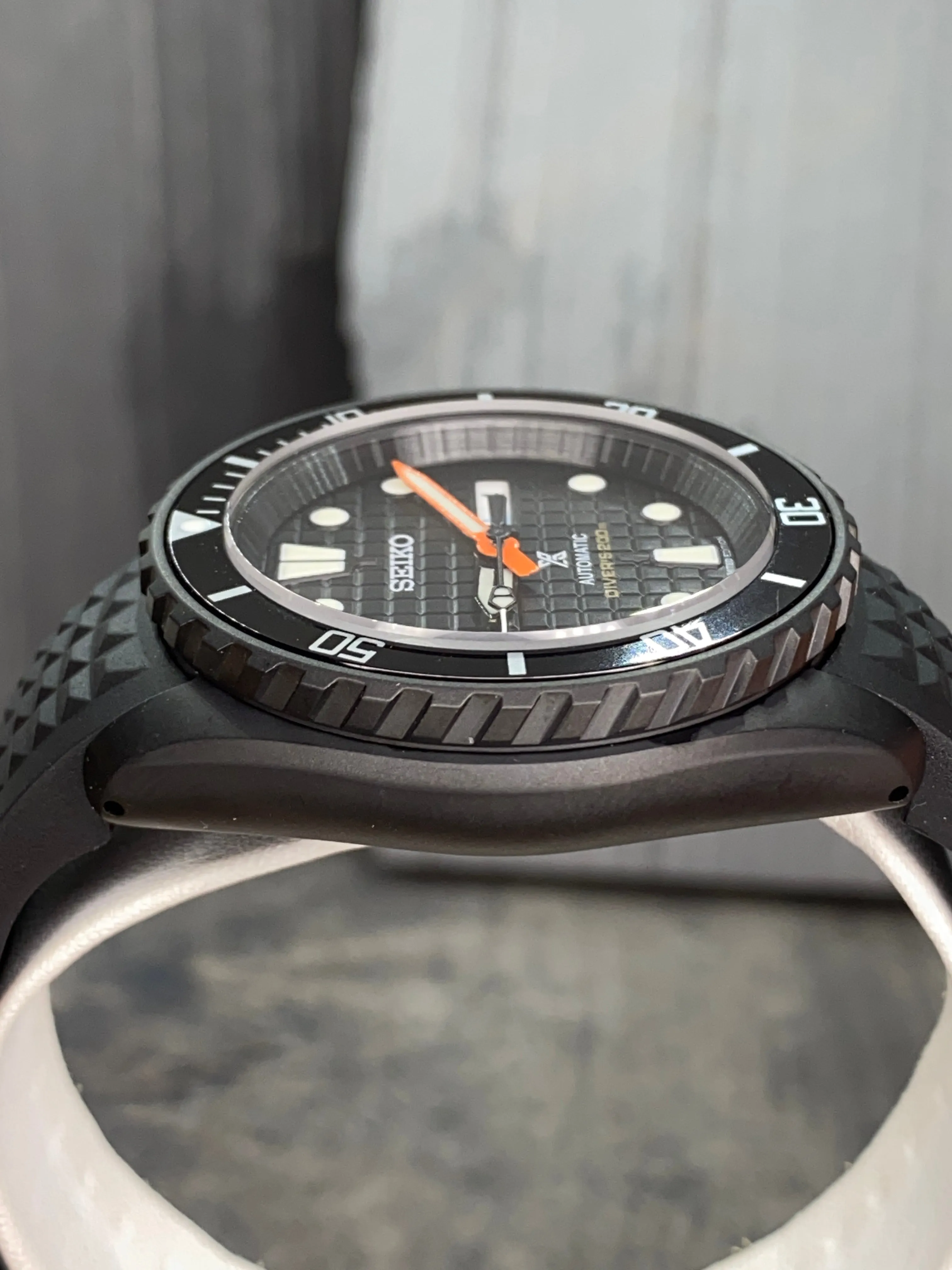 Seiko Covert Custom