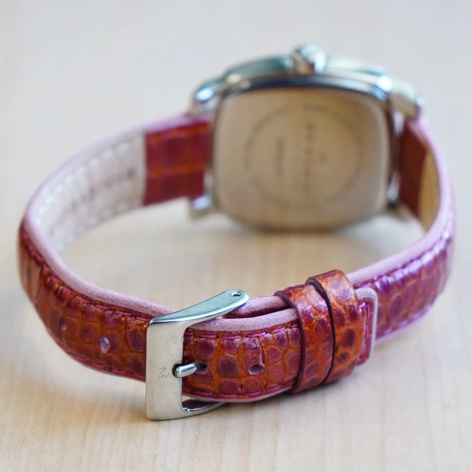 SKAGEN Denmark Ladies Watch 558SSLP4 ALL S.S. Fancy Bezel & MOP Dial Original Strap