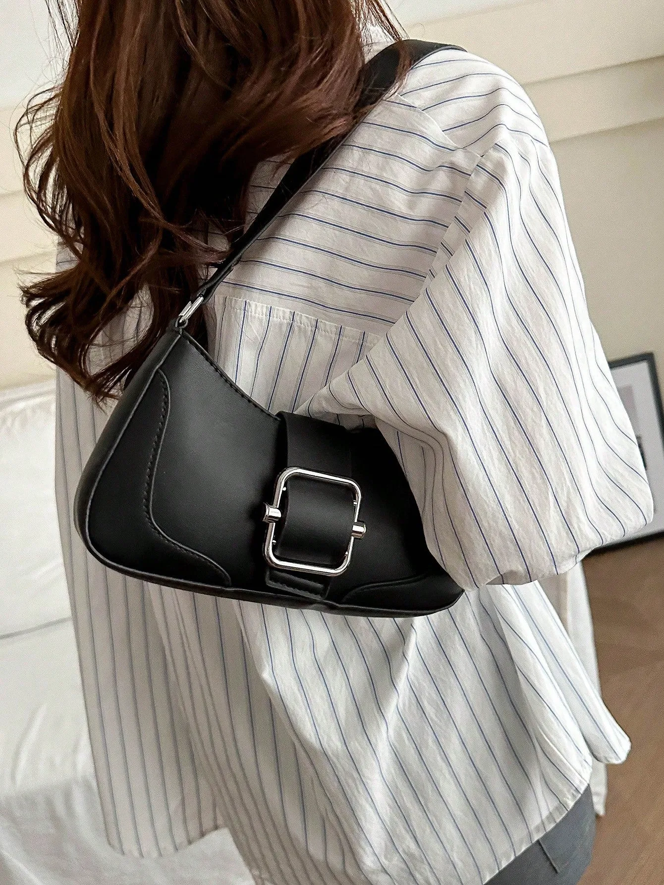 Solid Color Retro Armpit Shoulder Bag - Black
