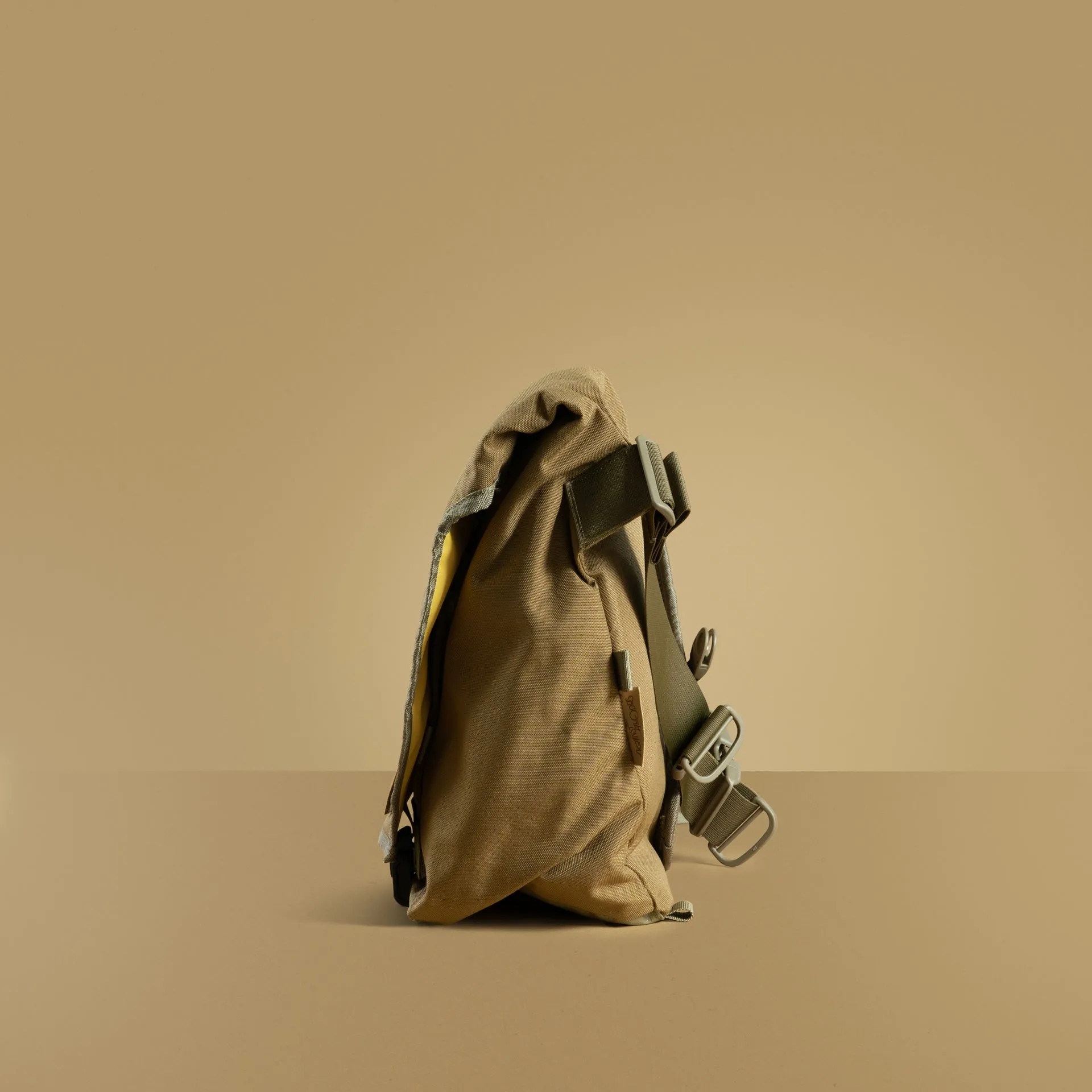The Echelon [M] 'Mono: Desert'