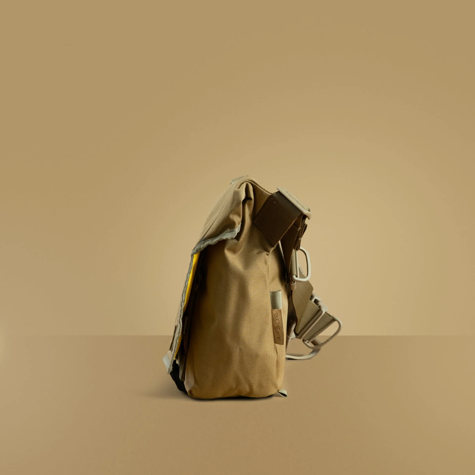 The Echelon [S] 'Mono: Desert'