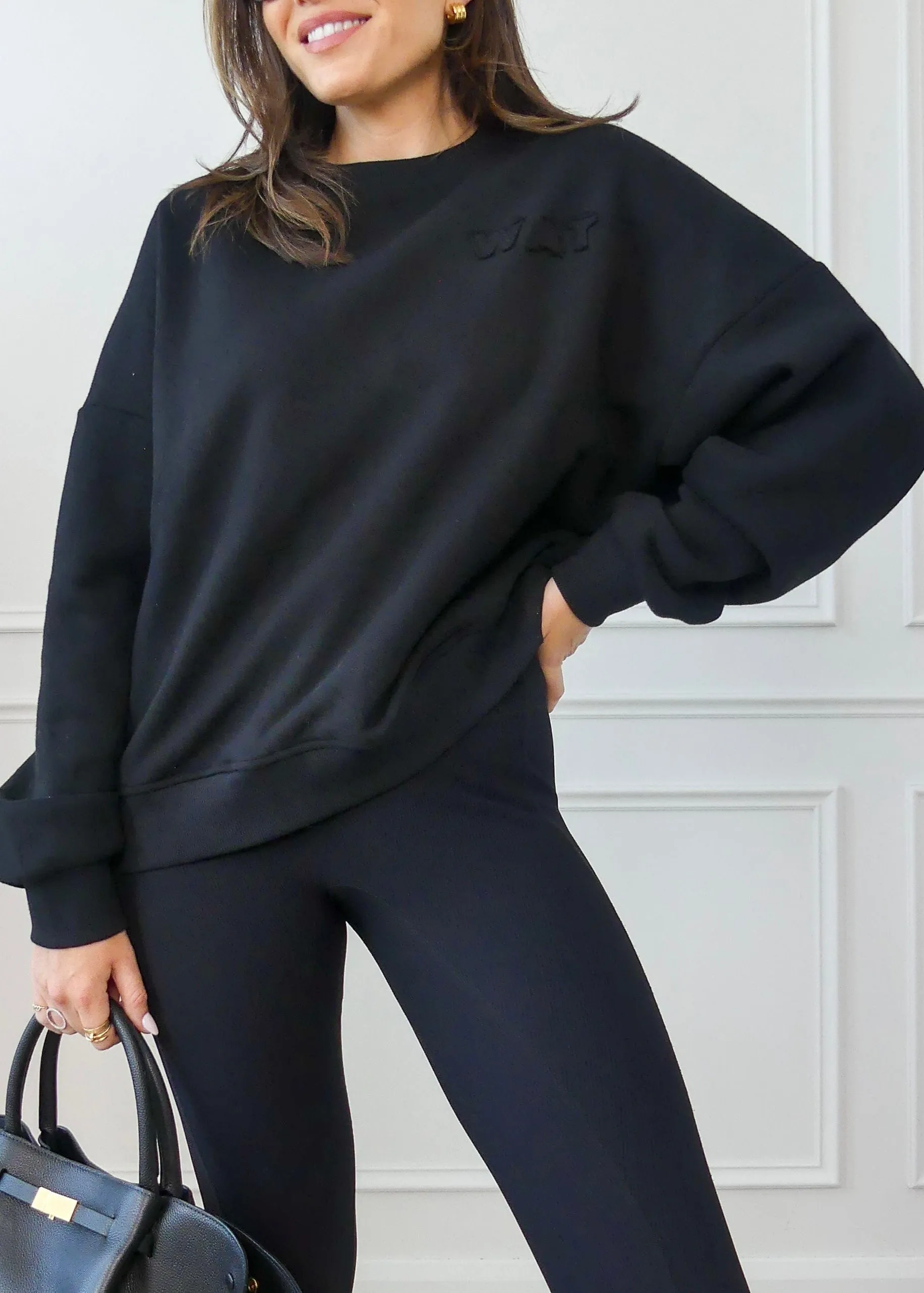 THE ULTIMATE CREWNECK SWEATSHIRT - APPLIQUÈ LOGO - BLACK