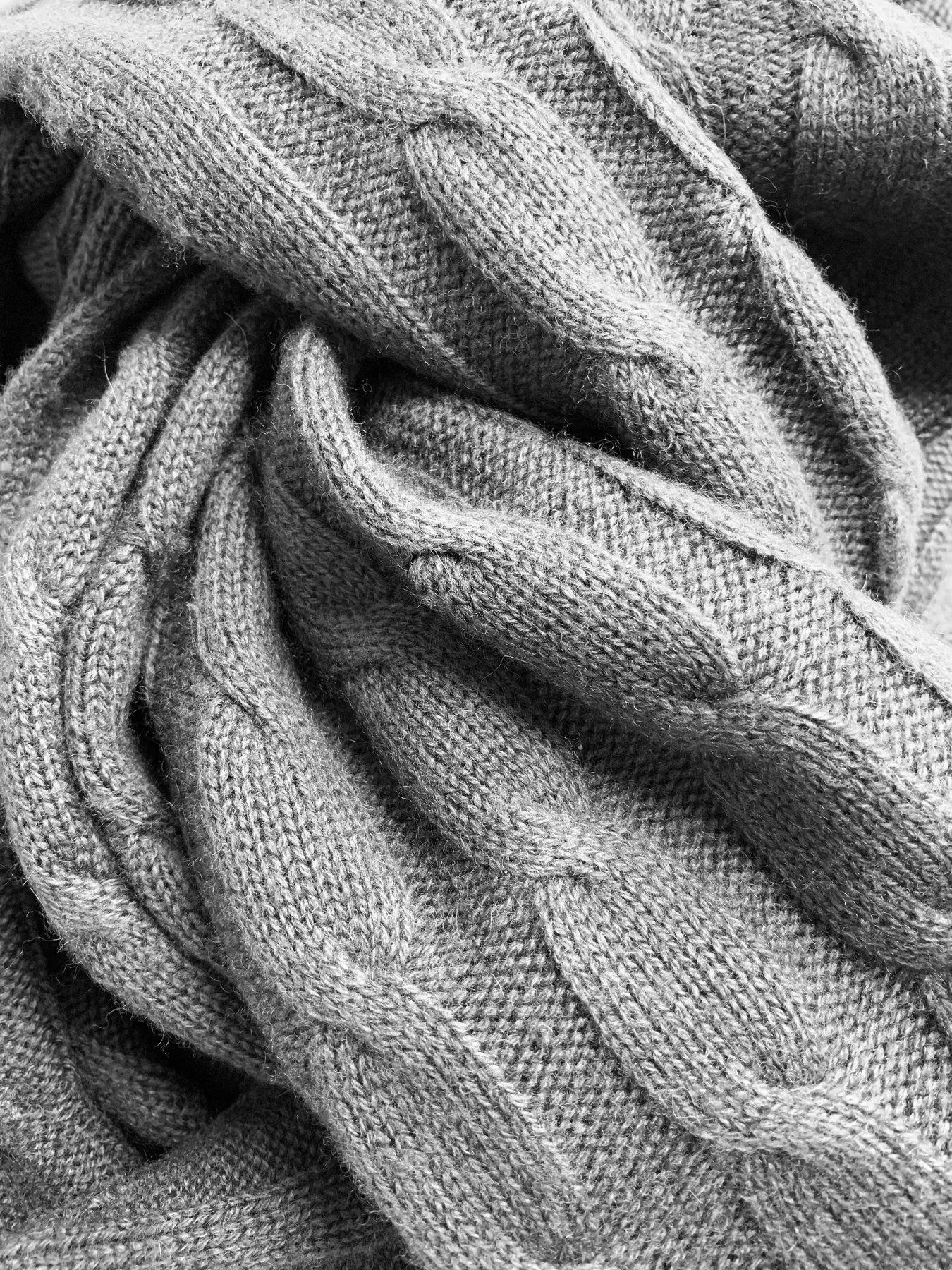 Tina Scarf