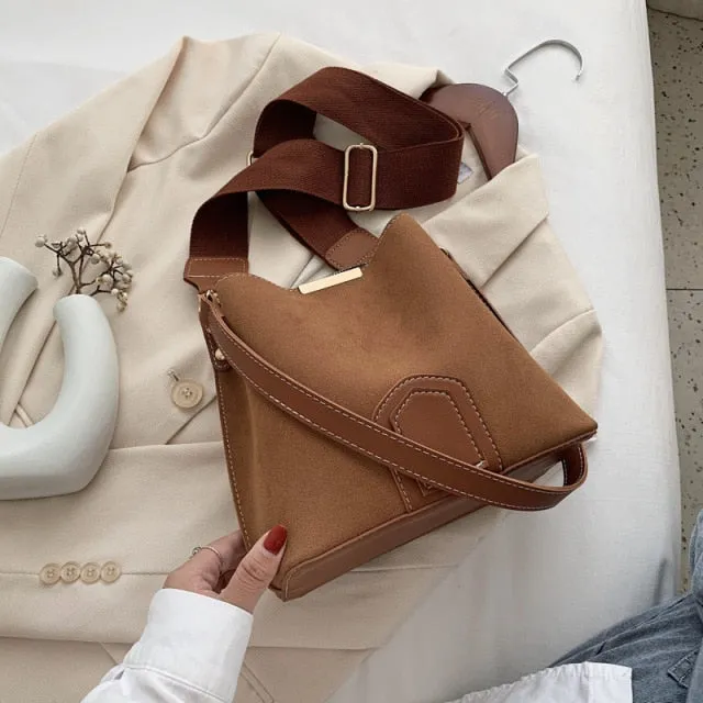 Vintage Bucket Bags for Women
