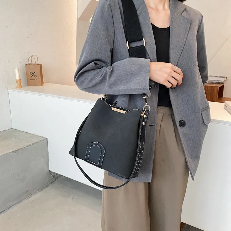 Vintage Bucket Bags for Women
