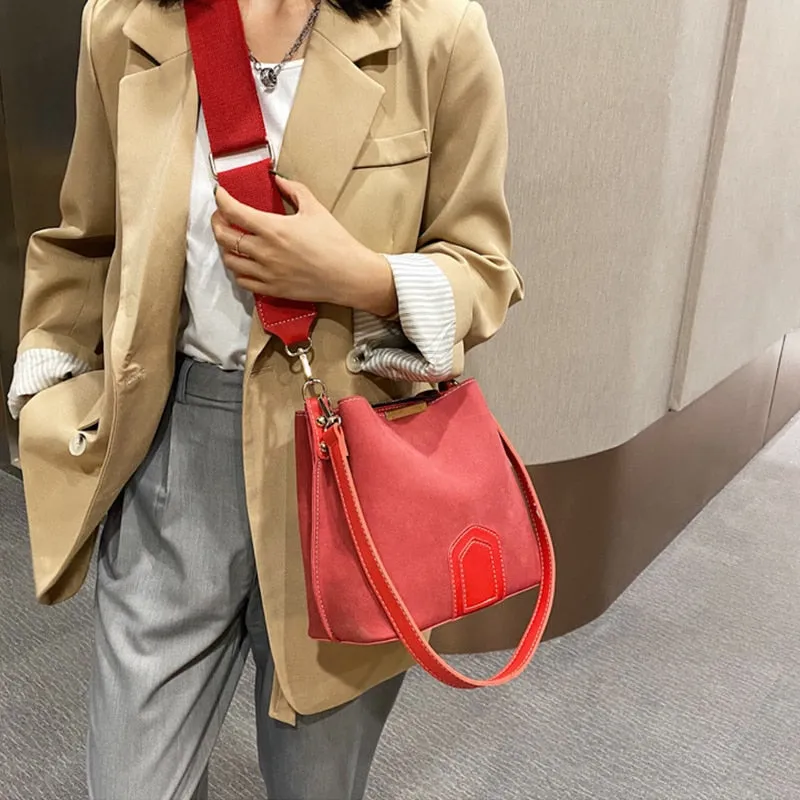 Vintage Bucket Bags for Women