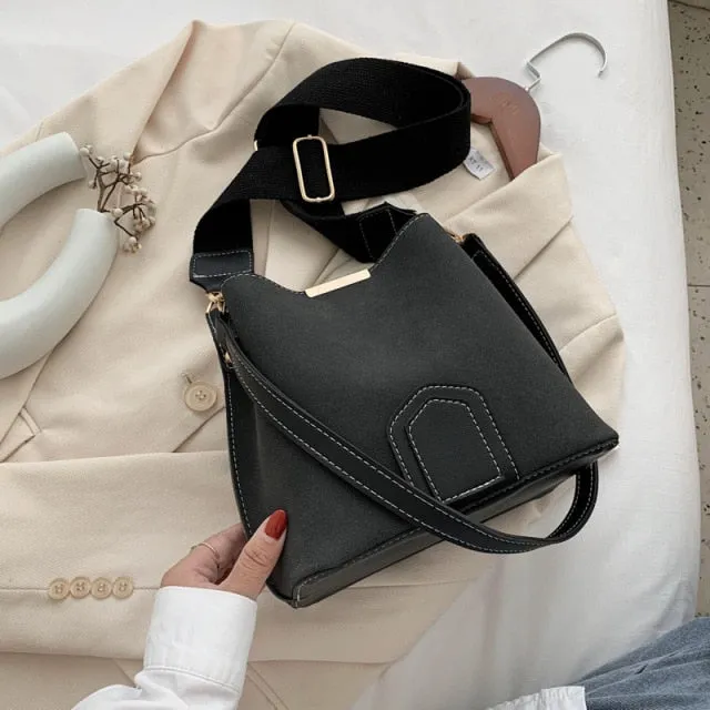 Vintage Bucket Bags for Women