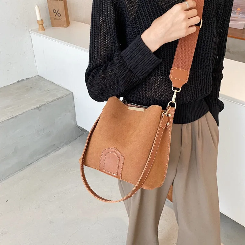 Vintage Bucket Bags for Women