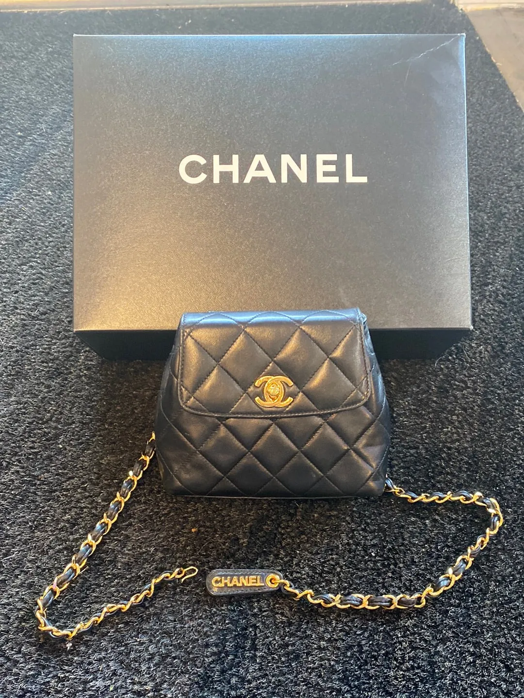 VINTAGE: Chanel Black Quilted Chain Belt Fanny Pack