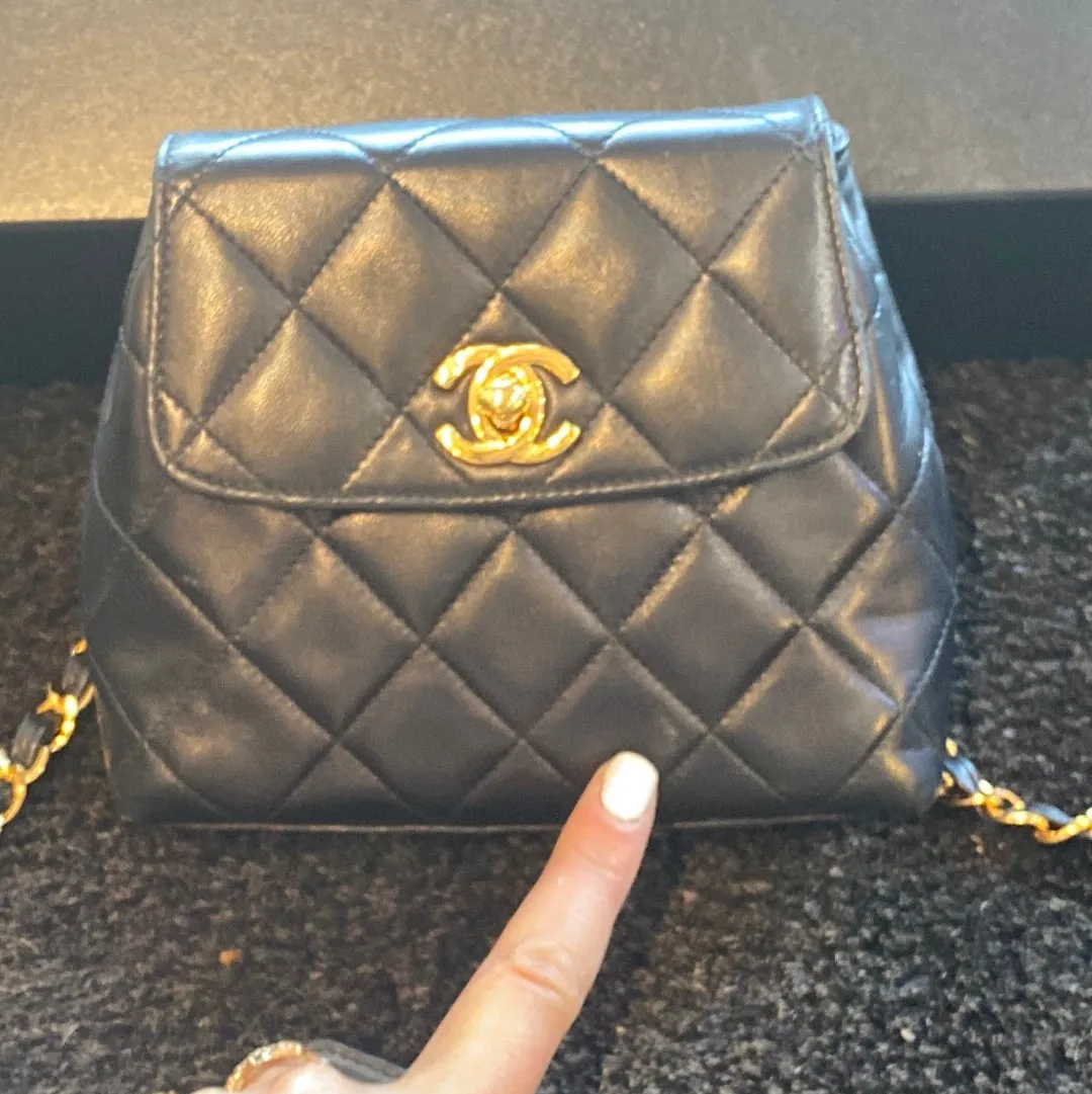 VINTAGE: Chanel Black Quilted Chain Belt Fanny Pack