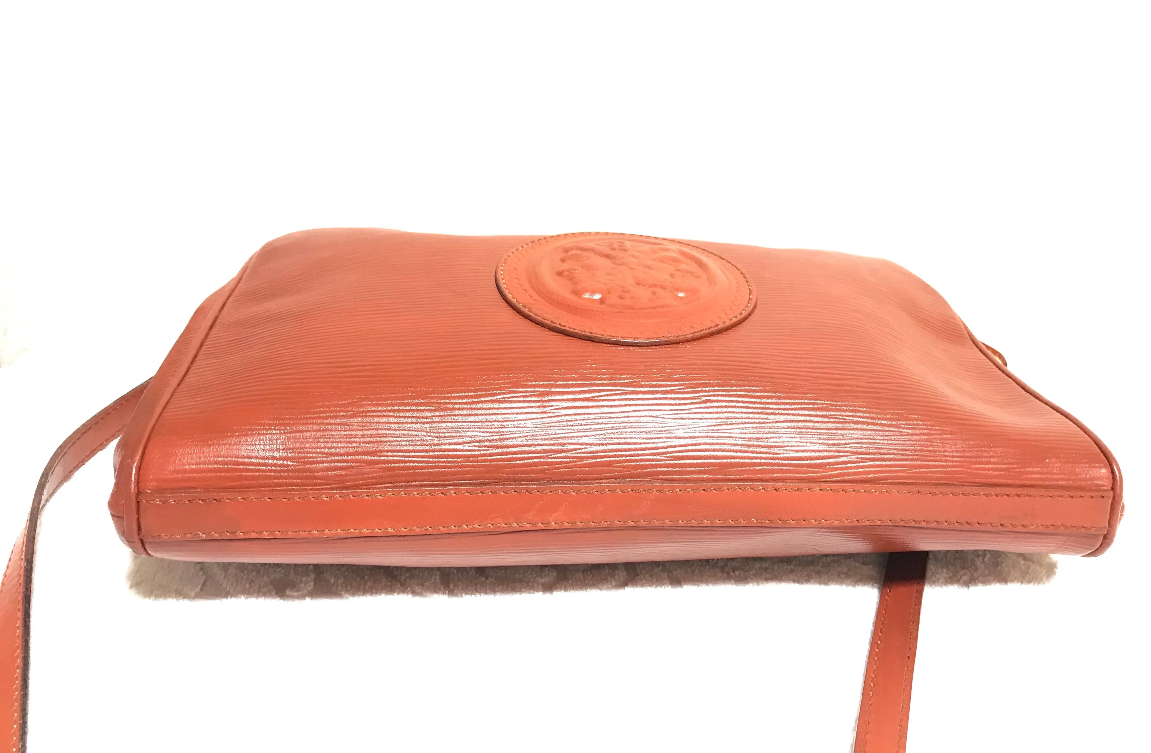 Vintage Fendi brown epi leather messenger bag, shoulder purse with iconic Janus medallion embossed motif at front. Unisex. Rare bag.