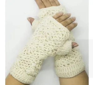 White women's wool gloves