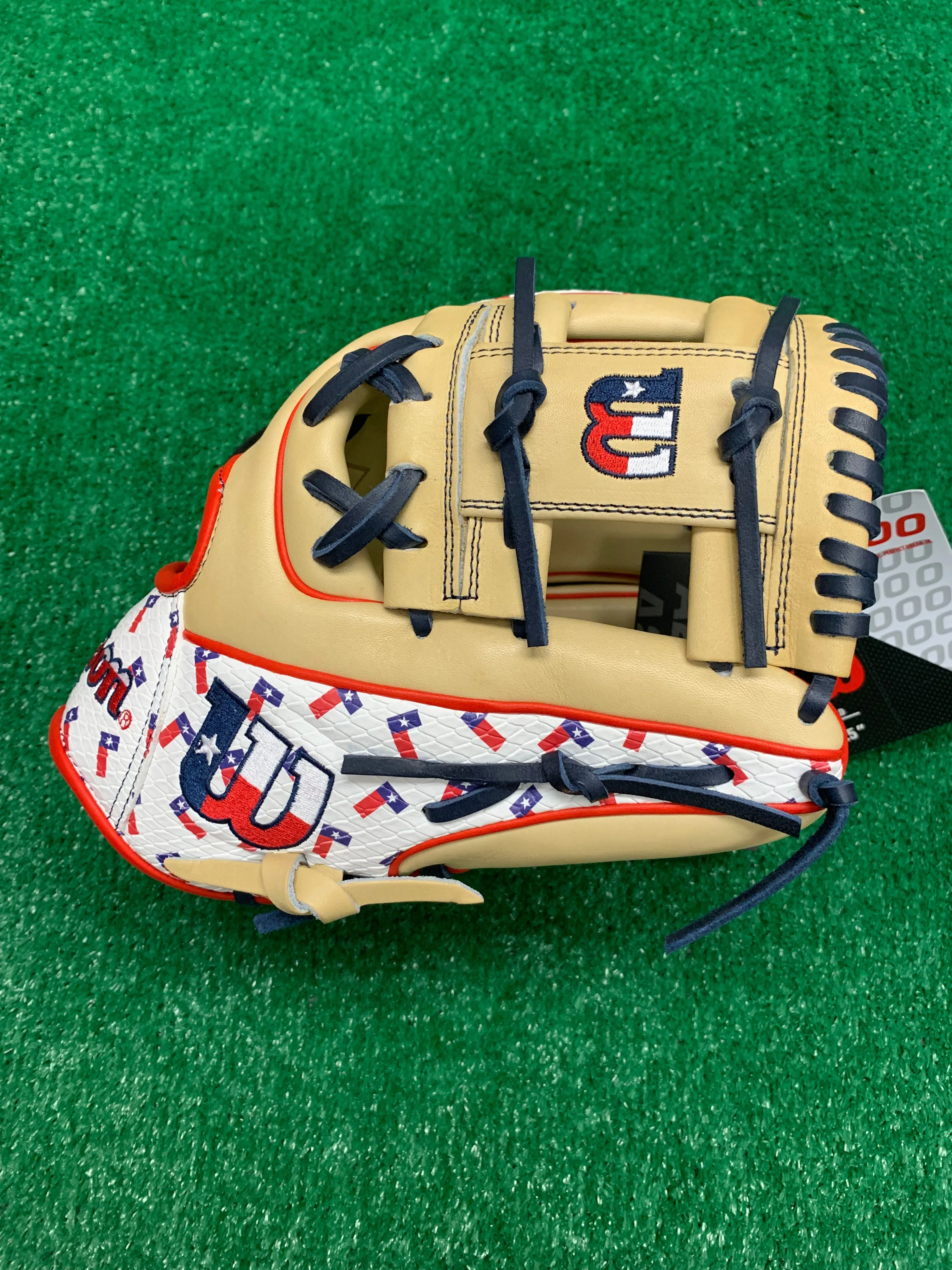 Wilson A2000 11.5" 1786 Texas Custom Baseball Glove