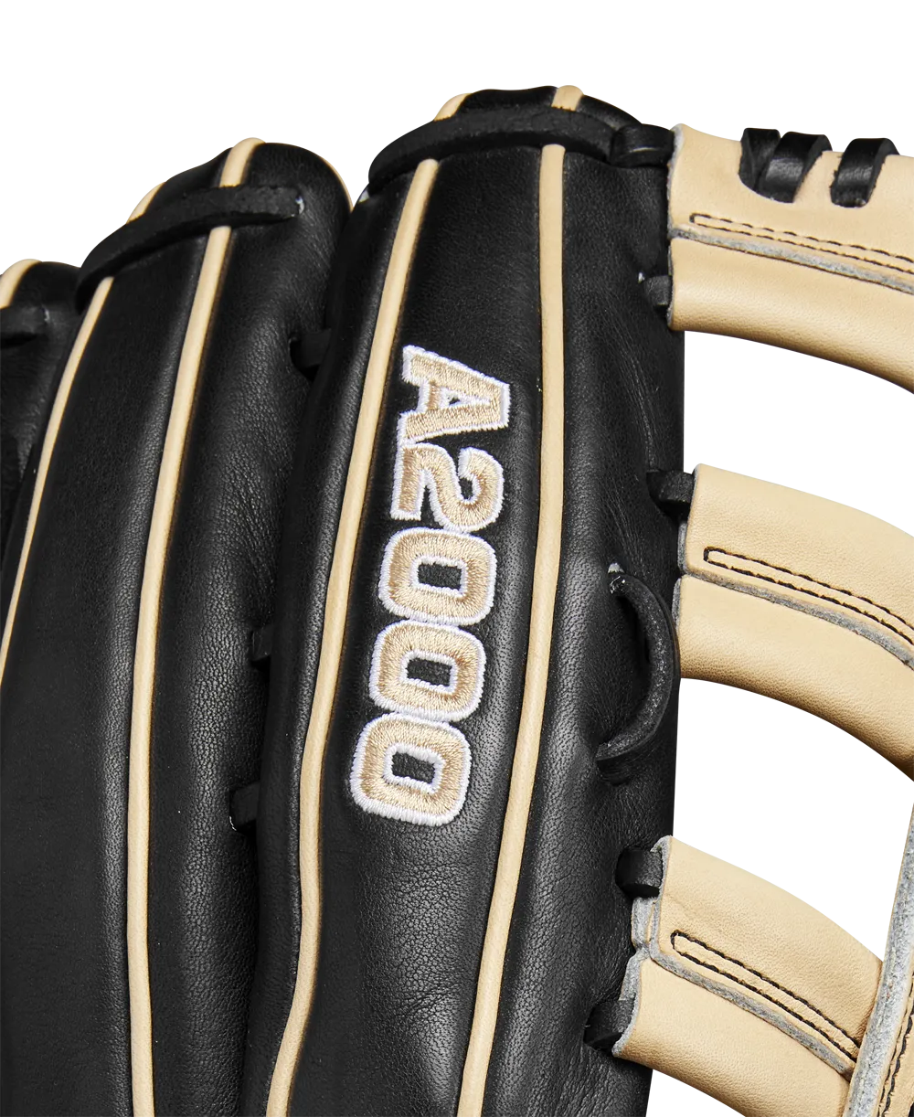 Wilson A2000 1810 12.75" Baseball Glove - Winter 2024: WBW1025271275