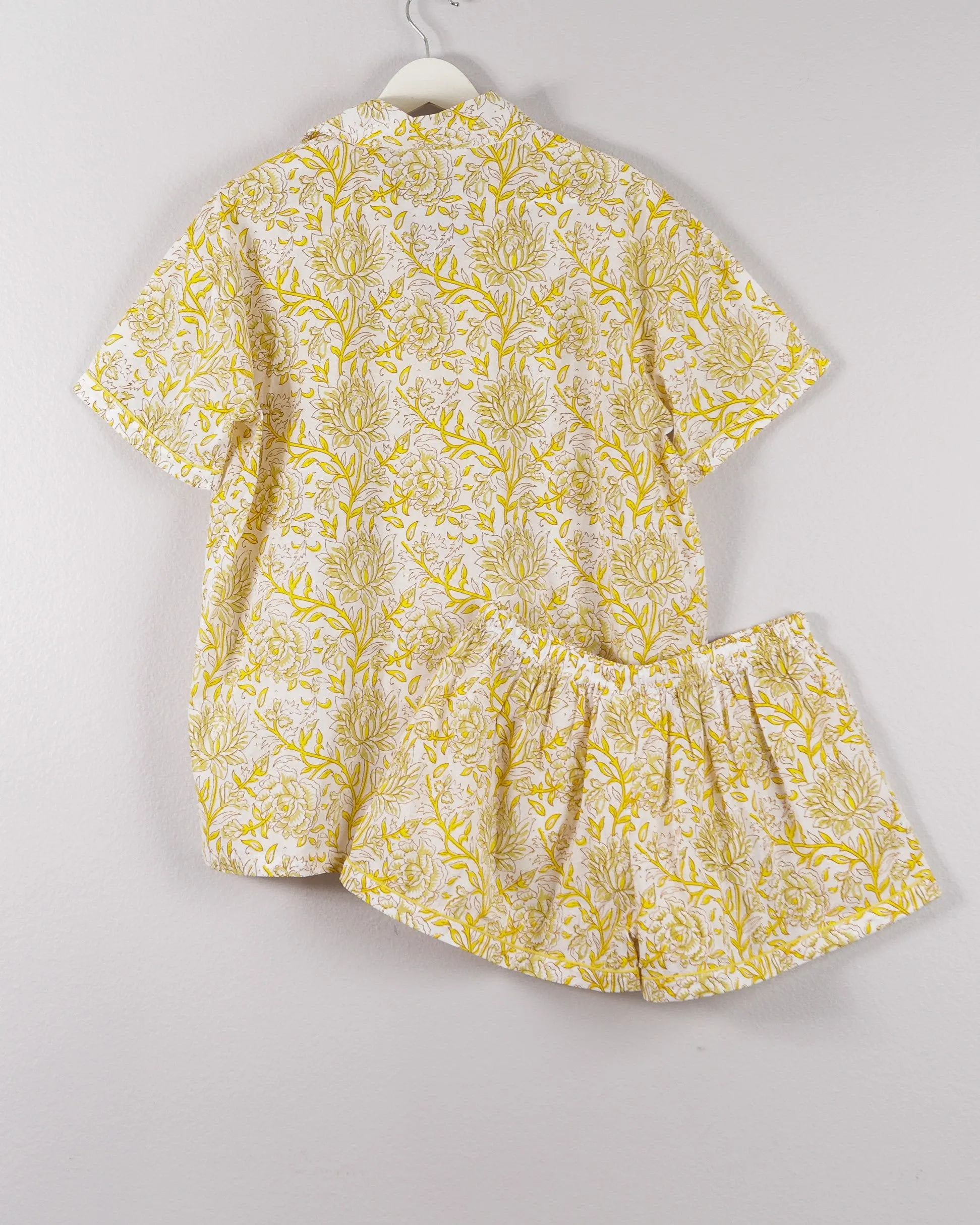 Women's Short Sleeve Pajama Set In Yellow Floral