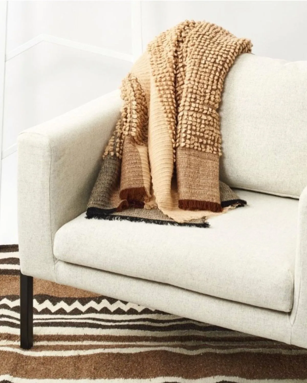 Wool Throw - Beige Macaroon
